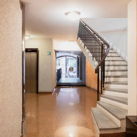 Apartment Relstay - Montenapoleone *