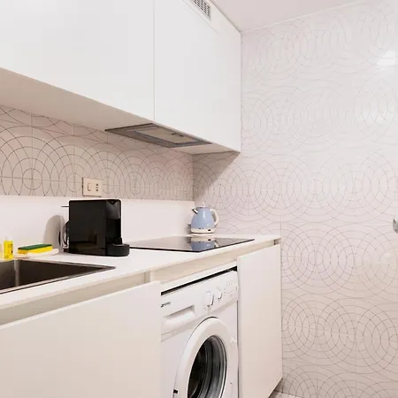 Relstay - Montenapoleone Apartment Milan
